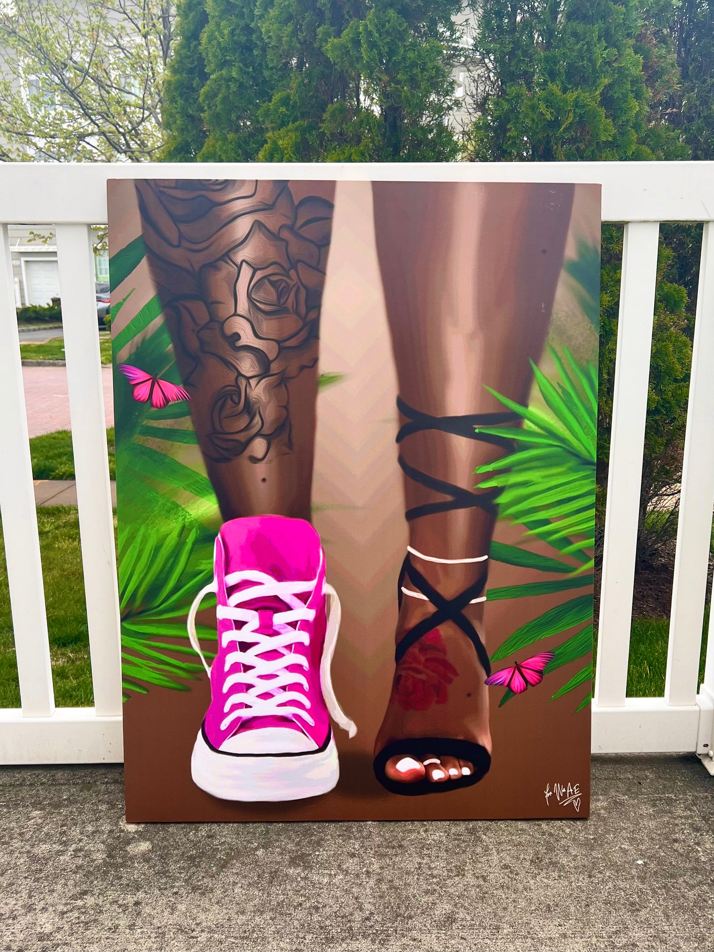 She can do both canvas print